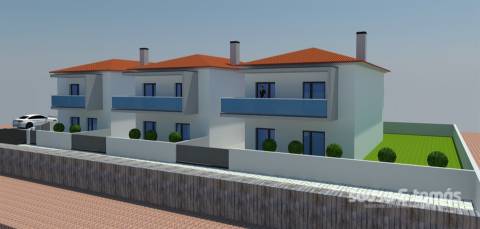 Moradia T3+1 Venda em Amor,Leiria