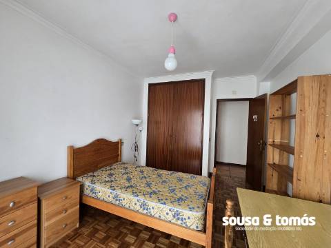 Apartamento T3 Arrendamento em Leiria, Pousos, Barreira e Cortes,Leiria