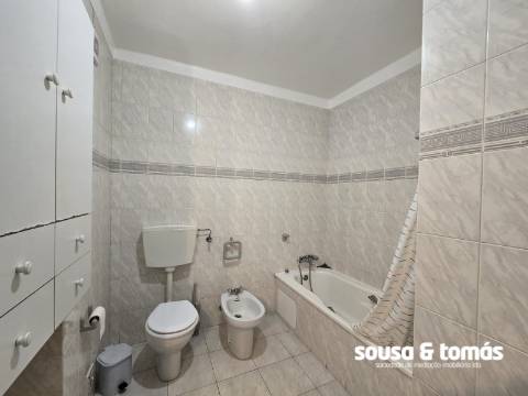 Apartamento T3 Arrendamento em Leiria, Pousos, Barreira e Cortes,Leiria