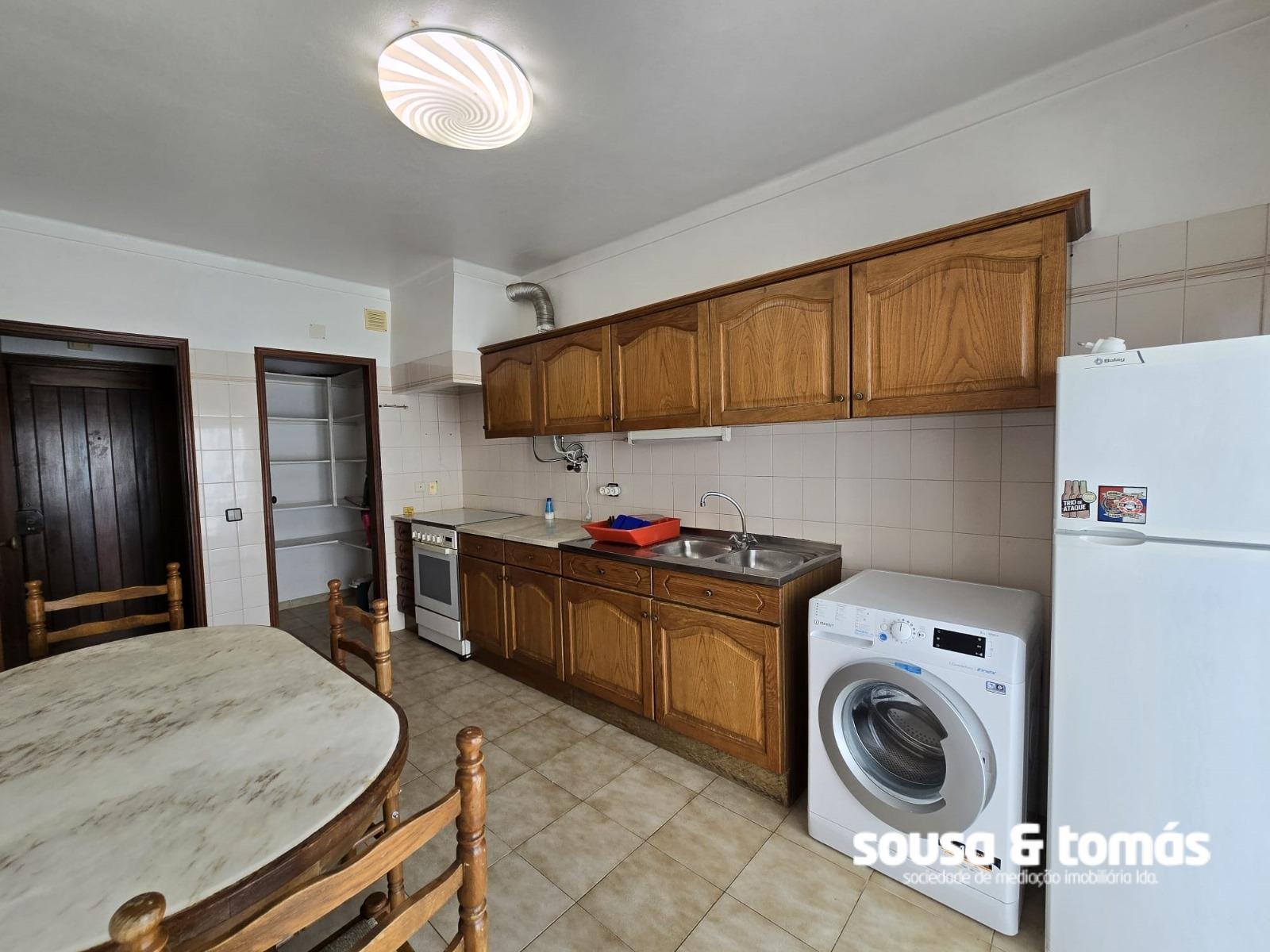 Apartamento T3 Arrendamento em Leiria, Pousos, Barreira e Cortes,Leiria