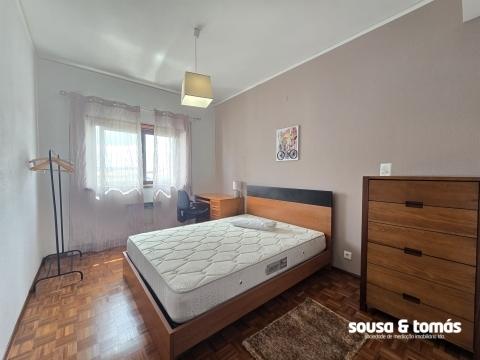 Quarto  Arrendamento em Leiria, Pousos, Barreira e Cortes,Leiria