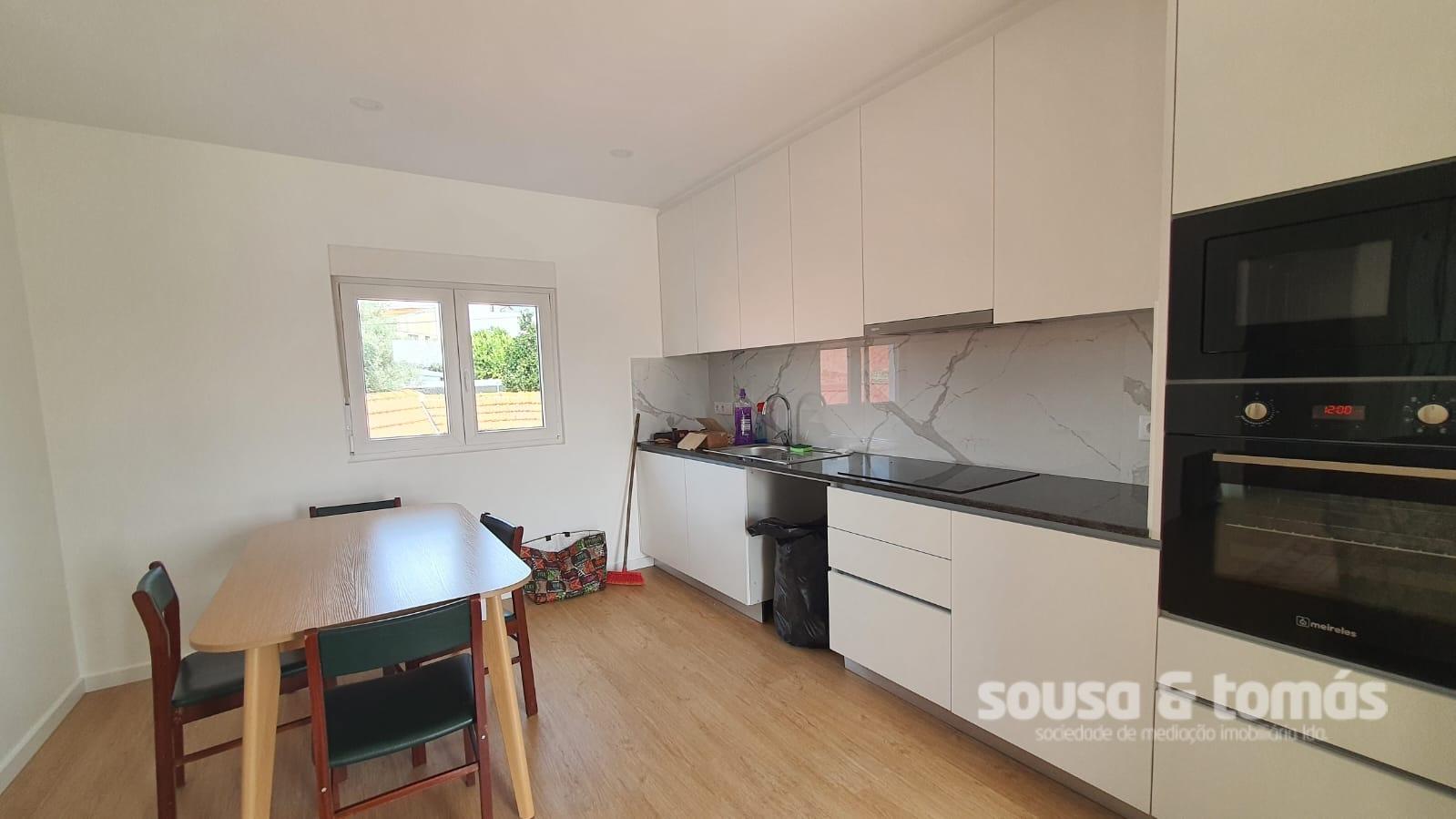 Andar Moradia T2 Arrendamento em Carnide,Pombal