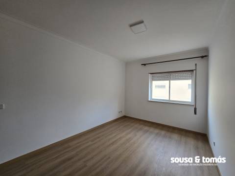 Apartamento T3 Arrendamento em Marrazes e Barosa,Leiria
