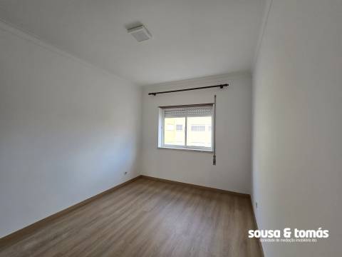 Apartamento T3 Arrendamento em Marrazes e Barosa,Leiria