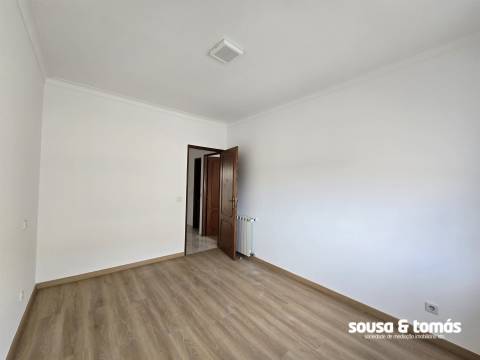 Apartamento T3 Arrendamento em Marrazes e Barosa,Leiria