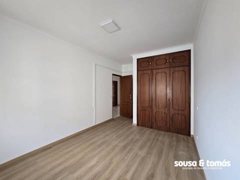 Apartamento T3 Arrendamento em Marrazes e Barosa,Leiria
