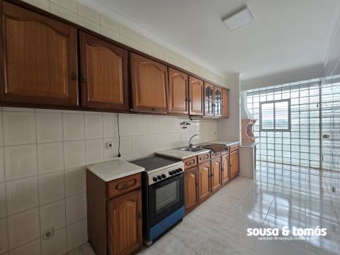 Apartamento T3 Arrendamento em Marrazes e Barosa,Leiria