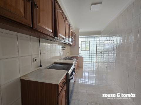 Apartamento T3 Arrendamento em Marrazes e Barosa,Leiria