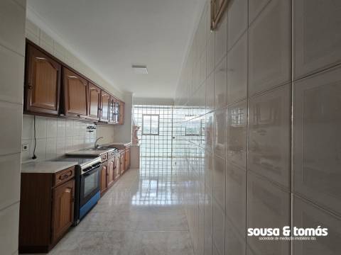 Apartamento T3 Arrendamento em Marrazes e Barosa,Leiria