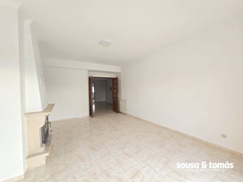 Apartamento T3 Arrendamento em Marrazes e Barosa,Leiria
