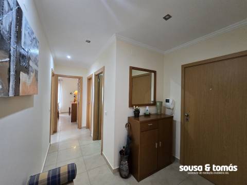 Quarto  Arrendamento em Coimbrão,Leiria