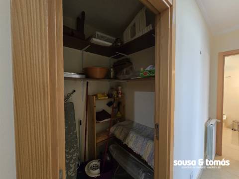 Quarto  Arrendamento em Coimbrão,Leiria
