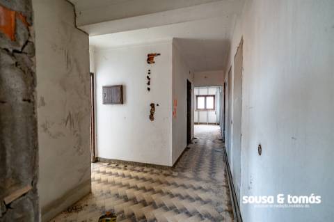 Prédio  Venda em Batalha,Batalha