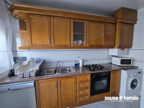 Apartamento T1 Arrendamento em Marrazes e Barosa,Leiria