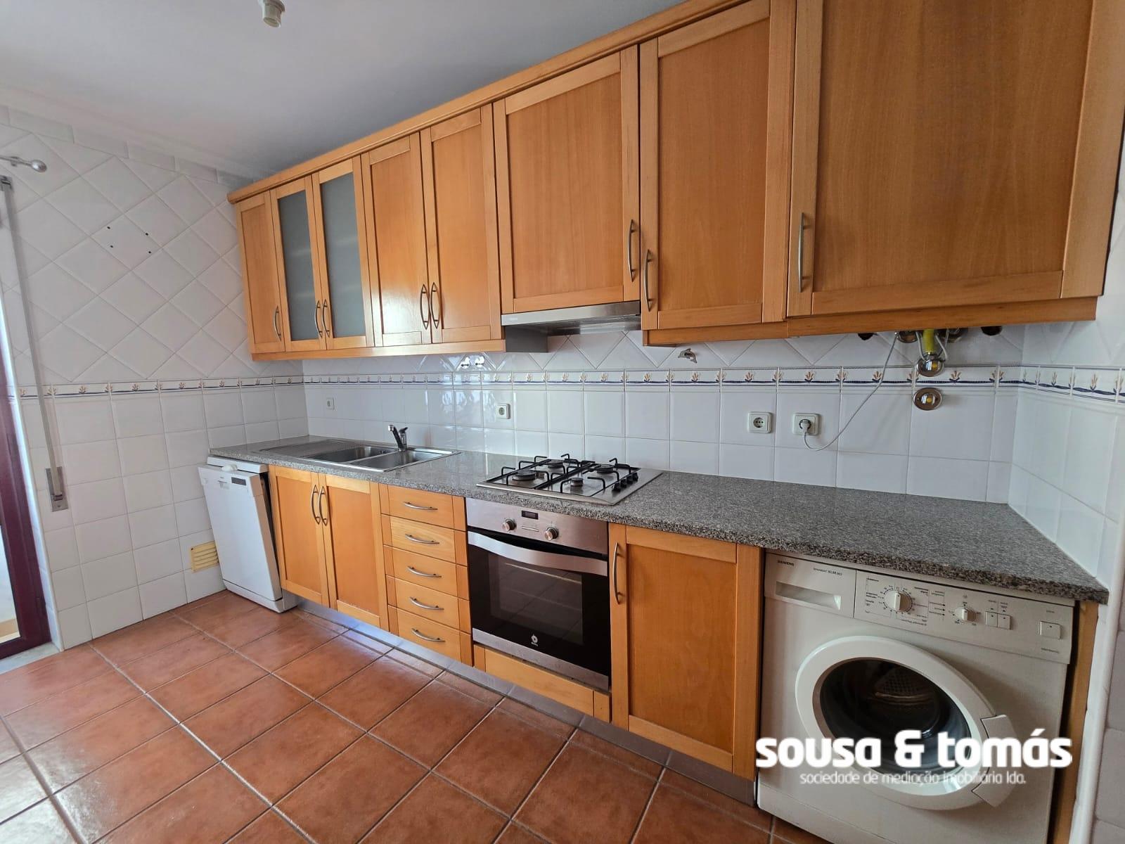 Apartamento T3 Arrendamento em Marrazes e Barosa,Leiria