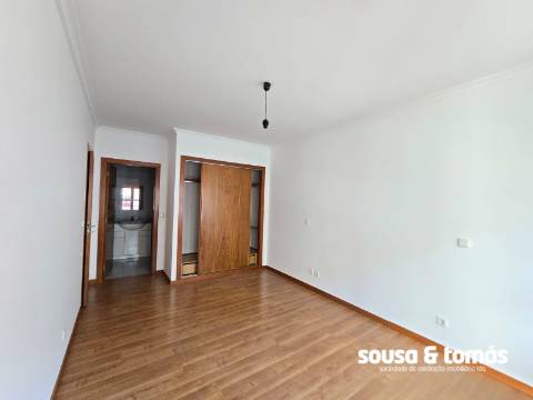 Apartamento T3 Arrendamento em Marrazes e Barosa,Leiria