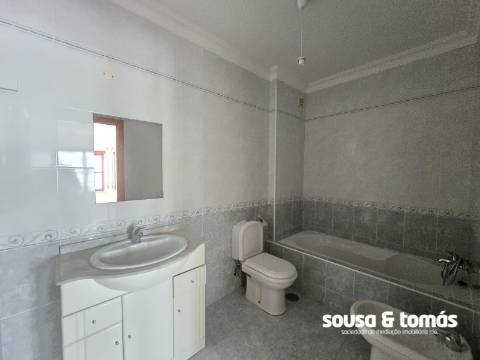 Apartamento T3 Arrendamento em Marrazes e Barosa,Leiria