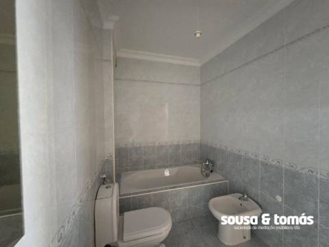 Apartamento T3 Arrendamento em Marrazes e Barosa,Leiria