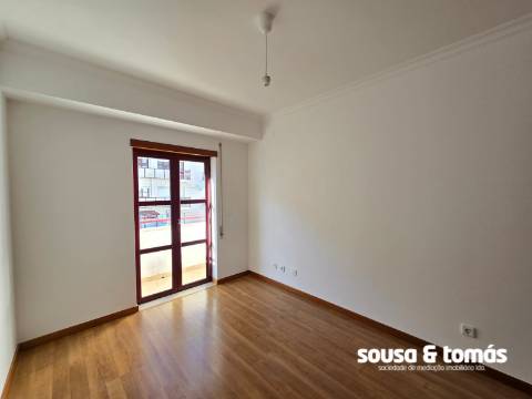 Apartamento T3 Arrendamento em Marrazes e Barosa,Leiria