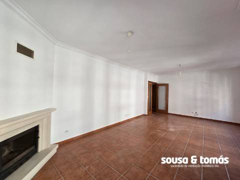 Apartamento T3 Arrendamento em Marrazes e Barosa,Leiria