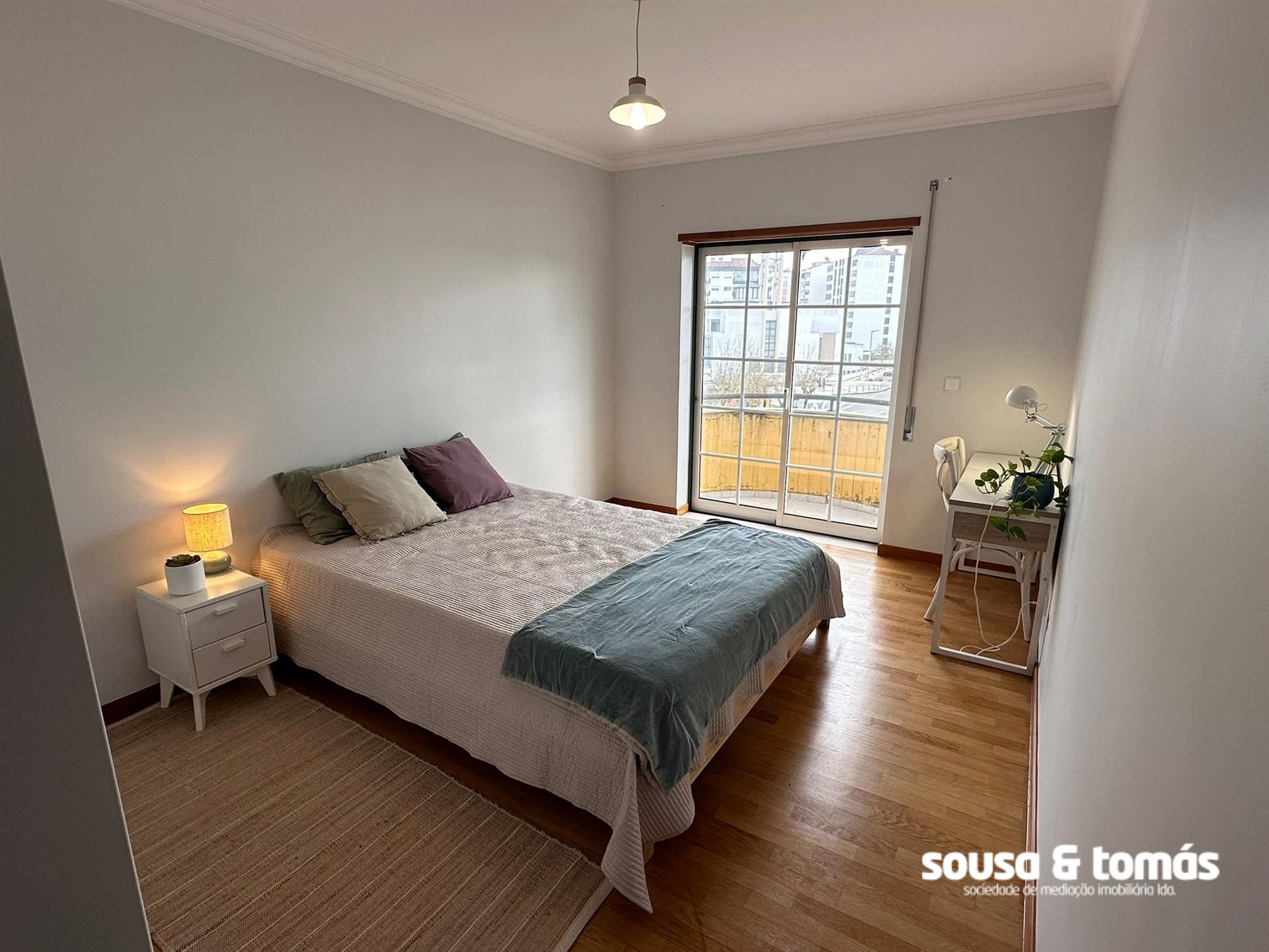 Quarto  Arrendamento em Marrazes e Barosa,Leiria