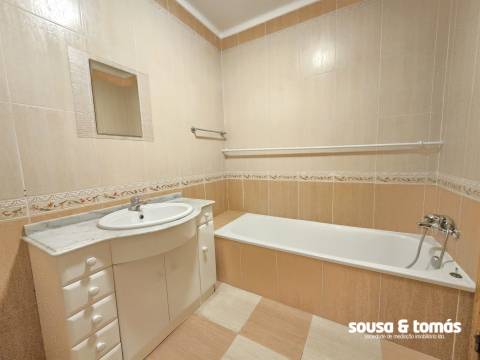 Apartamento T3 Arrendamento em Leiria, Pousos, Barreira e Cortes,Leiria