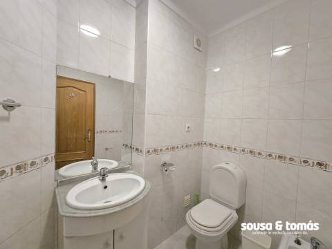 Apartamento T3 Arrendamento em Leiria, Pousos, Barreira e Cortes,Leiria