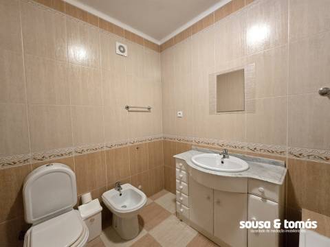 Apartamento T3 Arrendamento em Leiria, Pousos, Barreira e Cortes,Leiria