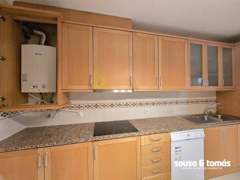 Apartamento T3 Arrendamento em Leiria, Pousos, Barreira e Cortes,Leiria