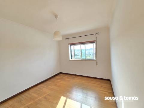 Apartamento T3 Arrendamento em Leiria, Pousos, Barreira e Cortes,Leiria