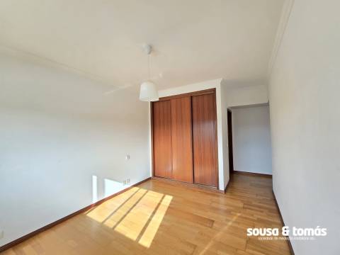 Apartamento T3 Arrendamento em Leiria, Pousos, Barreira e Cortes,Leiria