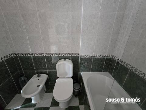 Apartamento T3 Arrendamento em Leiria, Pousos, Barreira e Cortes,Leiria