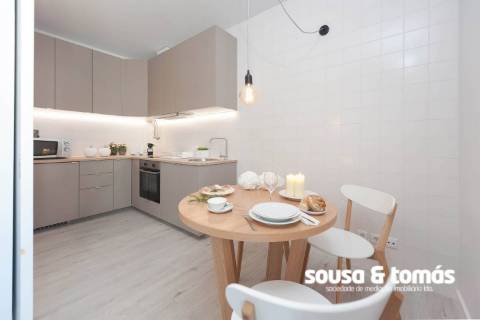 Apartamento T0 Arrendamento em Leiria, Pousos, Barreira e Cortes,Leiria