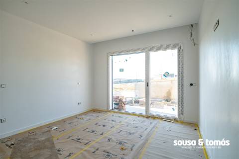 Moradia T4 Venda em Parceiros e Azoia,Leiria