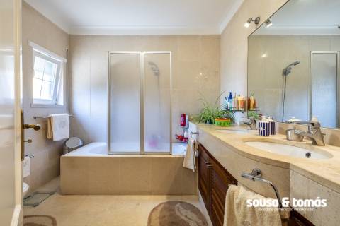 Moradia Isolada T5 Venda em Leiria, Pousos, Barreira e Cortes,Leiria