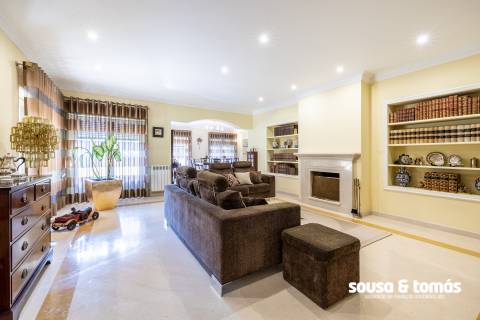 Moradia Isolada T5 Venda em Leiria, Pousos, Barreira e Cortes,Leiria