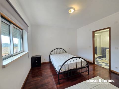 Quarto  Arrendamento em Calvaria de Cima,Porto de Mós