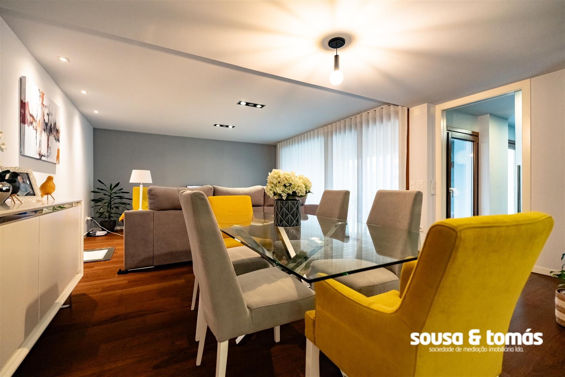 Apartamento T4 Venda em Marrazes e Barosa,Leiria