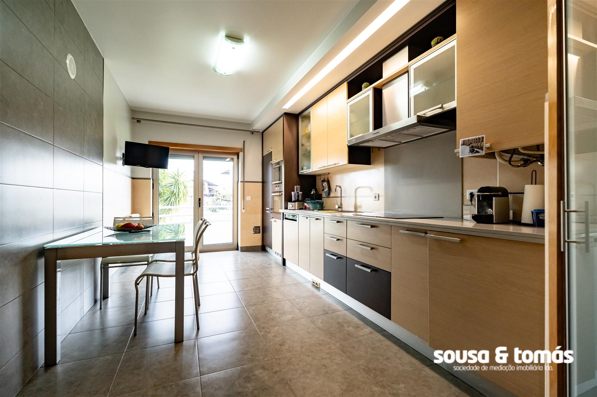 Apartamento T2 Venda em Leiria, Pousos, Barreira e Cortes,Leiria