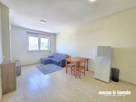 Apartamento T1 Arrendamento em Leiria, Pousos, Barreira e Cortes,Leiria