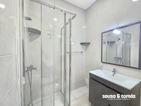 Apartamento T1 Arrendamento em Leiria, Pousos, Barreira e Cortes,Leiria