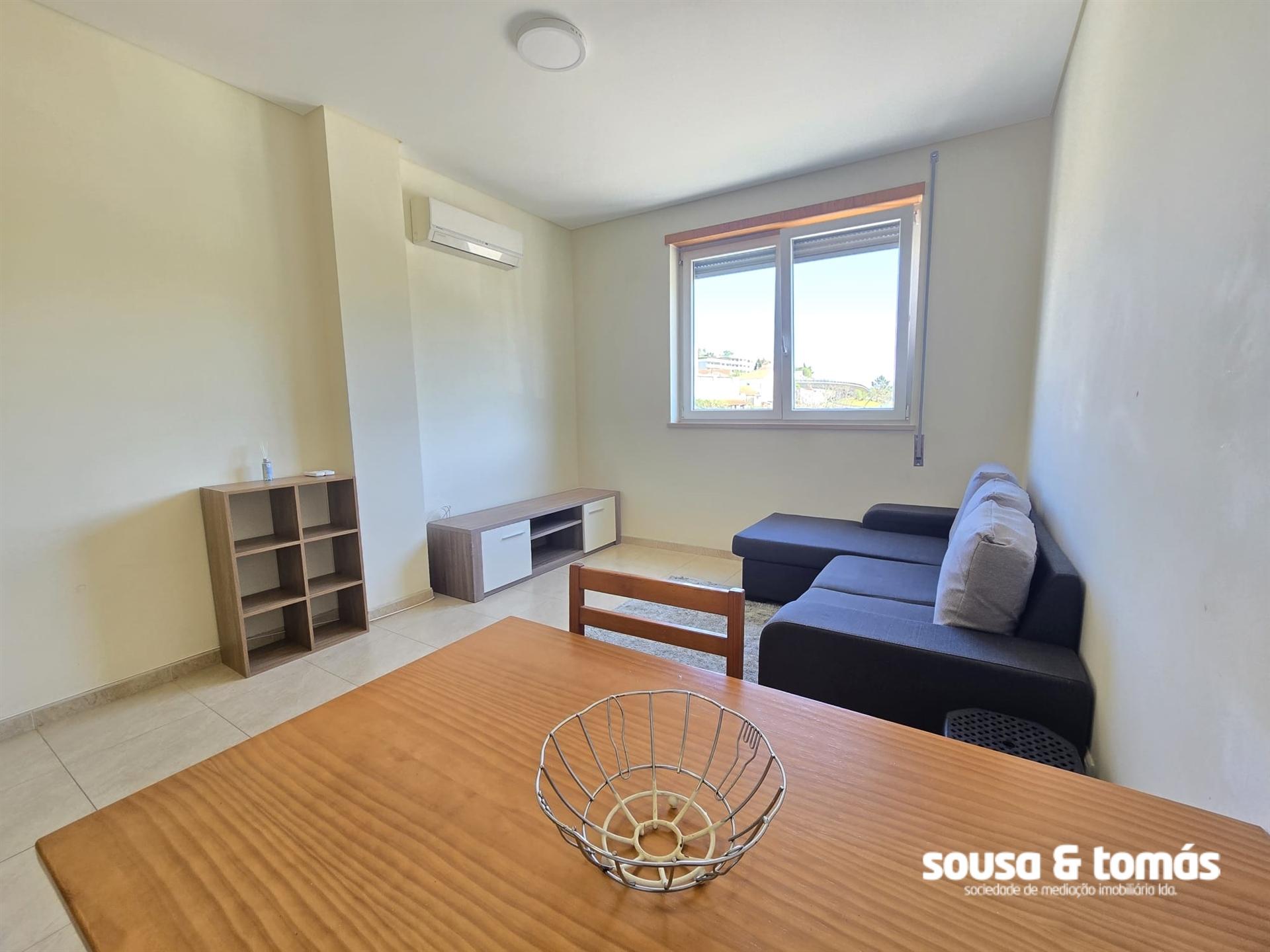 Apartamento T1 Arrendamento em Leiria, Pousos, Barreira e Cortes,Leiria