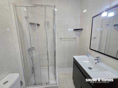 Apartamento T1 Arrendamento em Leiria, Pousos, Barreira e Cortes,Leiria