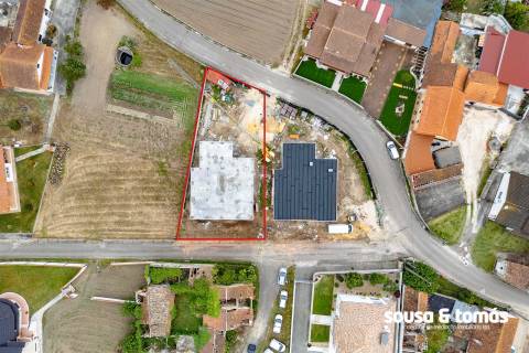 Moradia T3 Venda em Souto da Carpalhosa e Ortigosa,Leiria