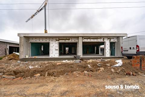 Moradia T3 Venda em Souto da Carpalhosa e Ortigosa,Leiria