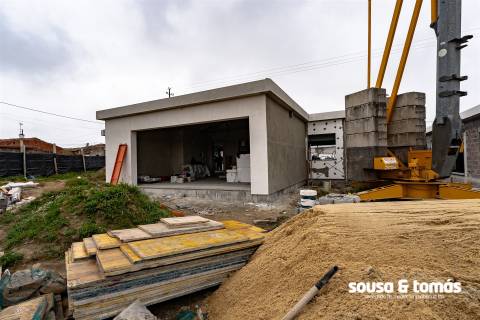 Moradia T3 Venda em Souto da Carpalhosa e Ortigosa,Leiria
