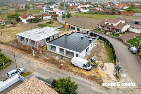 Moradia T3 Venda em Souto da Carpalhosa e Ortigosa,Leiria