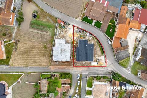 Moradia T3 Venda em Souto da Carpalhosa e Ortigosa,Leiria