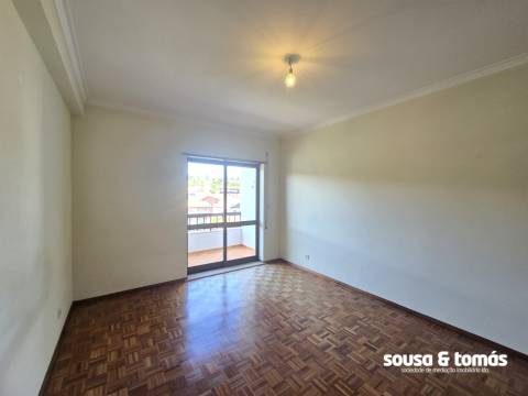 Apartamento T3 Arrendamento em Leiria, Pousos, Barreira e Cortes,Leiria