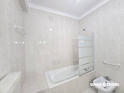 Apartamento T3 Arrendamento em Leiria, Pousos, Barreira e Cortes,Leiria